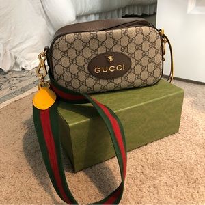 Gucci Neo Vintage GG supreme messenger bag